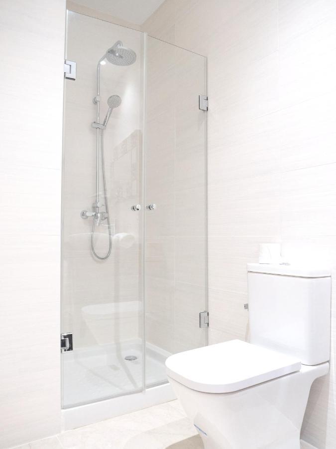 Comfortable House In Tias With Free Parking Luaran gambar