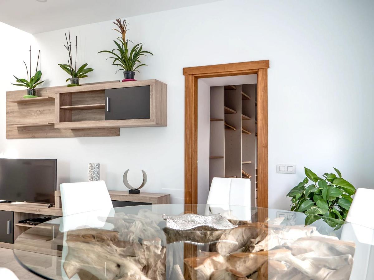 Comfortable House In Tias With Free Parking Luaran gambar